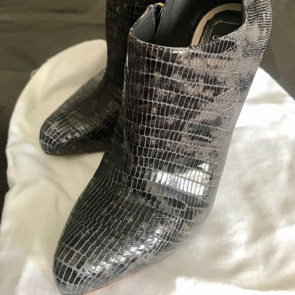 Christian Dior Bootie - Picture 2 of 8